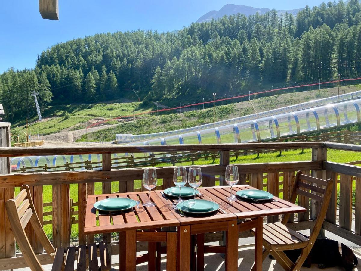 Appartement 2 Chambres Vue Pistes, Parking Privatif Les Orres Luaran gambar